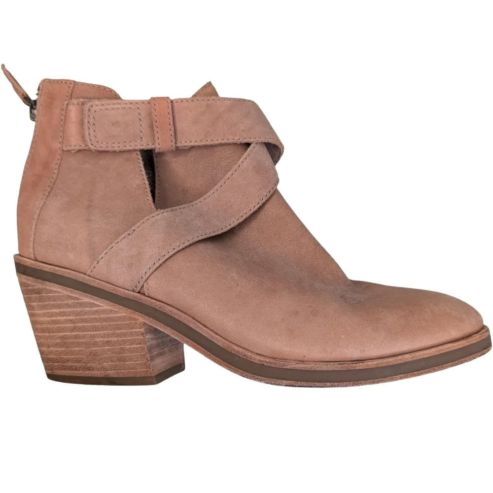 Eileen Fisher Derby Suede Crossover Strap Ankle Bootie Size 8